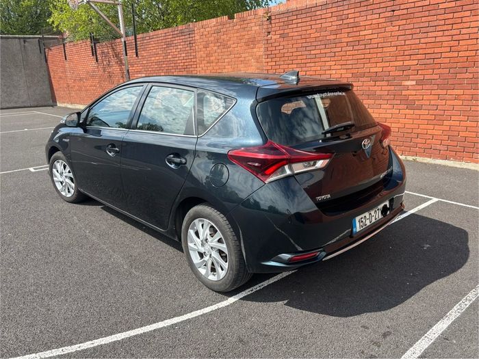 2015 Toyota Auris