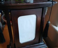 Gorgeous Wooden Vintage/Antique Curio Photo Table Cabinet