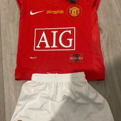 Brand new retro kit manUnited 2008 final kit zize 16 kids
