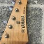 yamaha electric guitar with amp Image 2