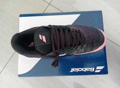Ladies Tennis Shoes