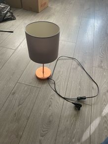 Table lamp