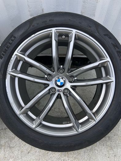 Genuine BMW Style 662M 18" Alloy Wheels