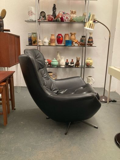 1960s Parker Knoll Egg Chair - Warehouse and Showroom Open  Saturday 10th October 12 til 4pm  Eircode R95T227