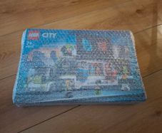 LEGO 60388 City Great Vehicles Gaming Tournament Truck