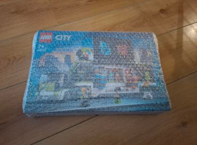 LEGO 60388 City Great Vehicles Gaming Tournament Truck