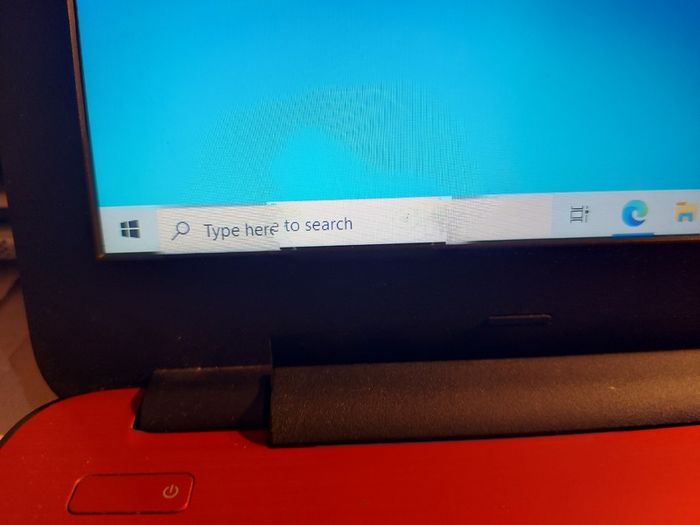 HP 15.6 inch Laptop, Model 15-ba079sa, AMD A6-7310 APU with AMD Radeon R4 Graphics, 2.0GHz, 4GB Ram, 1 Terrabyte HDD, Windows 10, Microsoft Edge, Chrome and VLC