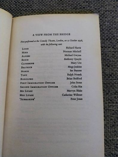 Arthur Miller a view from the bridge and All My Sons in good condition with some signs of wear on the cover see photos FREE STANDARD POSTAGE INCLUDED