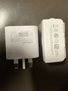Brand new Samsung fast charger 25W plug and C type cable white colour