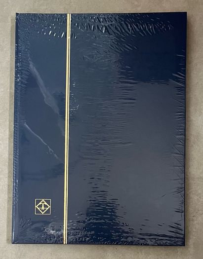 Blue Lighthouse (Leuchtturm) Stamp Stock book 16 white pages. New and factory sealed.