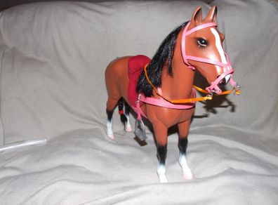 Our Generation Cooper Cream Horse (Large)