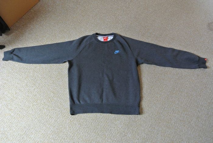 Nike Sweatshirt (as New)