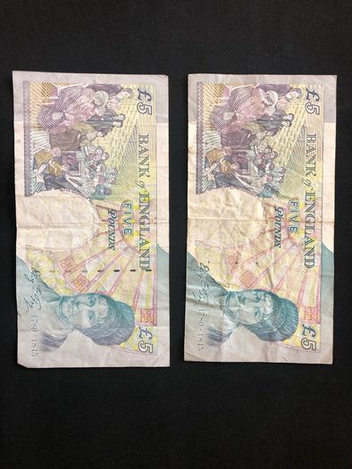 Five pounds banknotes from England x2
