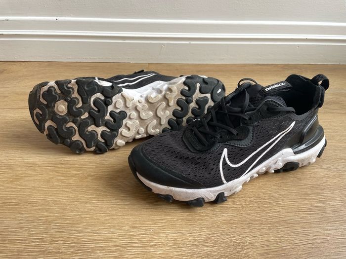 nike  black D/MS/X react