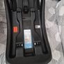 Graco Snuglite I size R129 Car Seat and Car Base Image 2