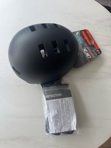 Mongoose Matte Black Hardshell Helme