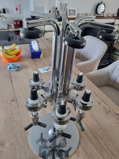 drinks dispenser