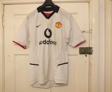 Manchester United 2002/2003 jersey
