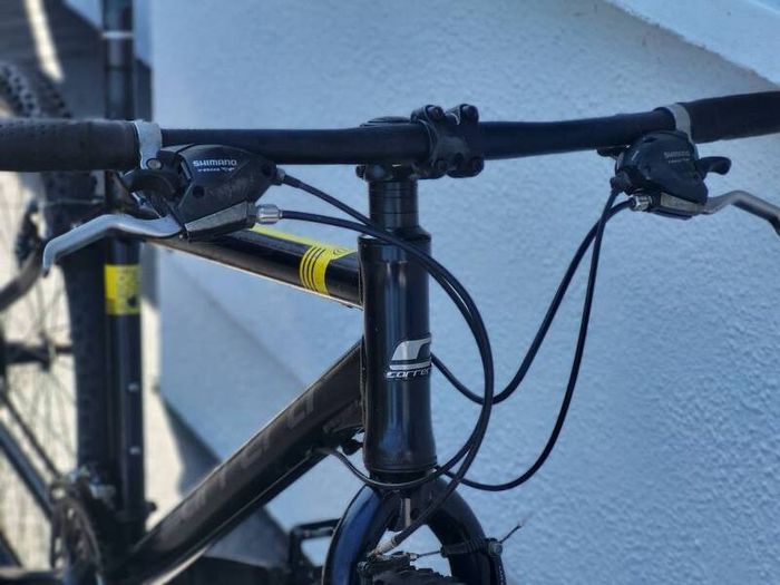 Mountain Carerra Axle 27.5 Wheels