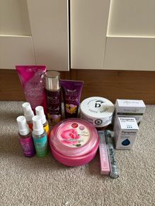 Beauty Bundle see pics for details
