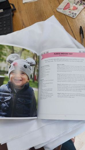 Animal hats pattern book