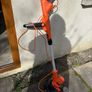 Black & Decker Corded Strimmer Image 2