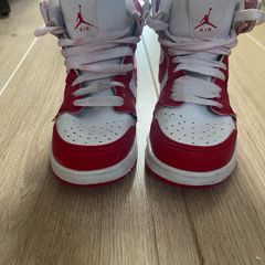 Nike Air kids shoes size 9