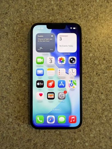 iPhone 13 - 128GB