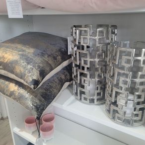Closing down sale - 2 solver candle holders