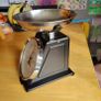 Kitchen weighing scales Image 3
