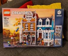 LEGO Creator Bookshop 10270 (free shipping)