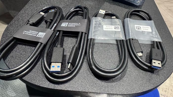 4x USB 3.0 Type-A to USB-C Charging