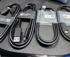 4x USB 3.0 Type-A to USB-C Charging
