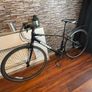 Giant bike Image 6