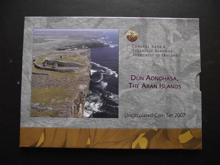 2007 Ireland Official Annual Euro Set 'The Aran Islands'