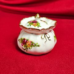 Royal Albert Old Country Roses Dorothy pot