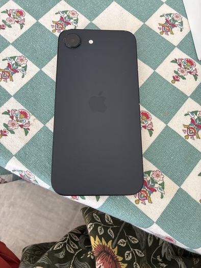 iPhone 16e 128g unlocked
