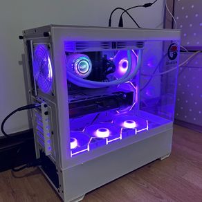 Gaming PC + Keyboard & Mouse