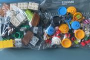 LEGO kitchen pieces