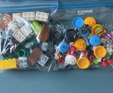 LEGO kitchen pieces