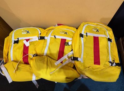 Cabin Max Backpacks Bright Yellow x3