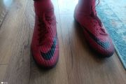 Football shoes