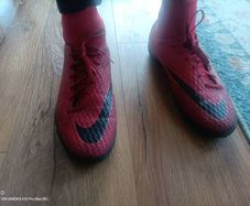 Football shoes