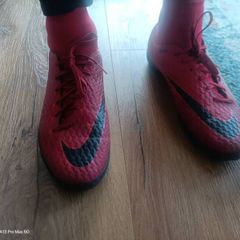Football shoes