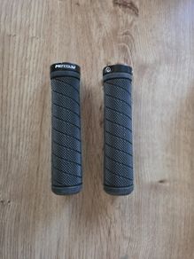 Handlebar Grips