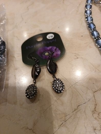 Selection  Of Earrings   - Different Styles & Colours - Costume -  Jewellery