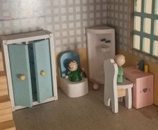 Dolls house & furniture