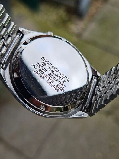 Watch Ricoh Riquartz. Vibtage.