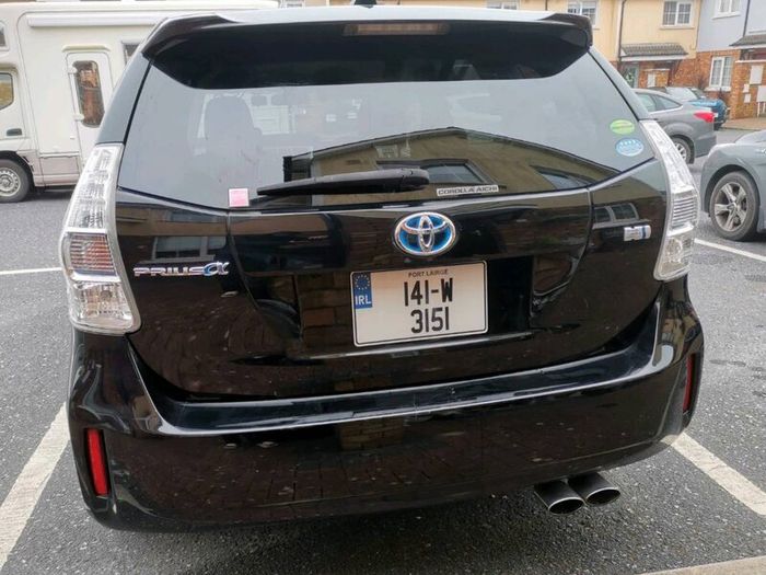 2014 Toyota Prius Alpha 1.8 Self Charging Hybrid