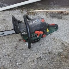 chainsaw